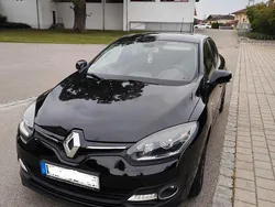 Schwarz Gebraucht 2014 Renault Mégane III LIMITED Limousine | 5.600 € (Guter Preis)