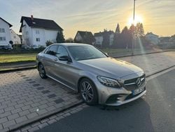 Silber Gebraucht 2018 Mercedes C220 AMG line Limousine | 21.890 €