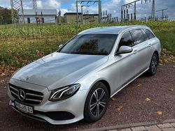 Silber Gebraucht 2020 Mercedes E220 Kombi | 30.500 € (Superpreis)