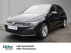 Deep black perleffekt Gebraucht 2023 VW Golf VIII Life Limousine | 25.280 € (Guter Preis)