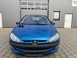 Blau Gebraucht 2004 Peugeot 206 Filou Limousine | 589 € (Guter Preis)