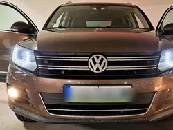 Braun Gebraucht 2011 VW Tiguan Trendline SUV | 10.499 € (Fairer Preis)