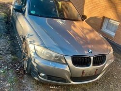 Grau Gebraucht 2009 BMW 320 M Performance Kombi | 6.000 € (Fairer Preis)