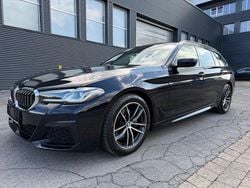 Schwarz Gebraucht 2022 BMW 520 M Sport Kombi | 36.900 € (Fairer Preis)