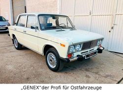Weiß Gebraucht 1984 Lada 2106 Limousine | 14.900 €