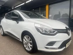 Arktis weiß Gebraucht 2019 Renault Clio IV Collection Limousine | 8.950 € (Guter Preis)
