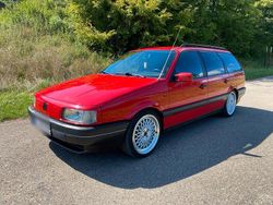 Rot Gebraucht 1993 VW Passat Kombi | 6.500 €