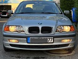 Silber Gebraucht 1999 BMW 316 Limousine | 1.500 €