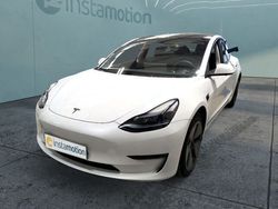 Weiß Gebraucht 2023 Tesla Model 3 Long Range RWD Limousine | 35.070 € (Fairer Preis)