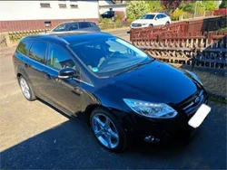 Schwarz Gebraucht 2011 Ford Focus Titanium Kombi | 6.500 € (Fairer Preis)