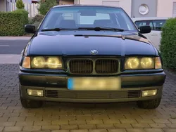 Grün Gebraucht 1996 BMW 328 Limousine | 4.999 €