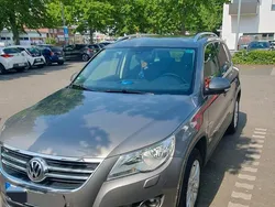 Grau Gebraucht 2010 VW Tiguan SUV | 7.000 € (Guter Preis)