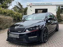 Schwarz Gebraucht 2014 Skoda Octavia vRS Kombi | 19.000 €