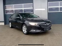 Schwarz Gebraucht 2018 Opel Insignia Business Edition Limousine | 15.000 €