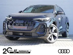 Mythosschwarz metallic Neu 2025 Audi Q5 Ambiente SUV | 79.490 €