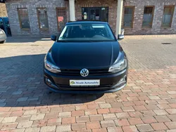 Schwarz Gebraucht 2018 VW Polo Trendline Kleinwagen | 8.999 € (Etwas zu teuer)