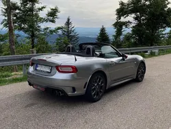 Grau Gebraucht 2017 Abarth 124 Spider Turismo Cabrio | 25.500 € (Fairer Preis)