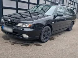 Schwarz Gebraucht 2000 Nissan Primera Kombi | 2.500 €