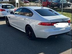 Weiß Gebraucht 2017 Jaguar XF R Limousine | 14.500 € (Guter Preis)