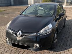 Schwarz Gebraucht 2014 Renault Clio IV Luxe Limousine | 5.900 €