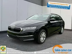 Blackmagic perleffekt Neu 2025 Skoda Octavia Selection Kombi | 33.880 € (Guter Preis)