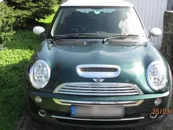 Grün Gebraucht 2005 Mini Cooper Kleinwagen | 2.490 €