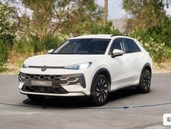 Pure white Neu 2025 VW T-Roc Life SUV | 35.470 € (Fairer Preis)