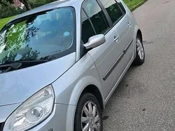 Gebraucht 2008 Renault Scénic II Van / Kleinbus | 1.950 € (Guter Preis)