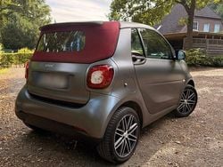Grau Gebraucht 2017 Smart ForTwo Cabrio Brabus Cabrio | 14.999 € (Guter Preis)