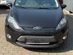 Schwarz Gebraucht 2012 Ford Fiesta Kleinwagen | 3.100 € (Guter Preis)