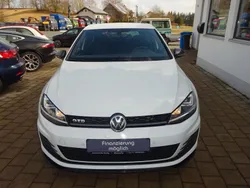 VW Golf VII
