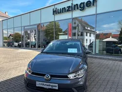 Grau Gebraucht 2022 VW Polo Limousine | 15.980 € (Etwas zu teuer)