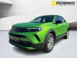Matcha green/ikone grün Gebraucht 2022 Opel Mokka Edition SUV | 17.960 € (Fairer Preis)