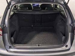 Metallic Gebraucht 2023 Skoda Enyaq iV Loft SUV | 29.880 € (Teuer)