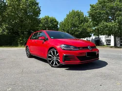Rot Gebraucht 2019 VW Golf VII GTI Kleinwagen | 25.000 € (Fairer Preis)