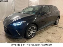 Schwarz Gebraucht 2023 MG MG4 EV Luxury Kleinwagen | 17.750 € (Fairer Preis)