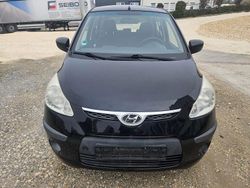Schwarz Gebraucht 2009 Hyundai i10 Edition+ Kleinwagen | 1.990 € (Fairer Preis)