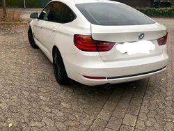 Weiß Gebraucht 2015 BMW 318 Gran Turismo Sport Line Limousine | 12.400 € (Guter Preis)