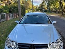 Silber Gebraucht 2005 Mercedes CLK220 Elegance Coupé | 8.899 € (Fairer Preis)