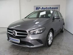 787mountaingrau Gebraucht 2021 Mercedes B200 Van / Kleinbus | 25.980 € (Superpreis)
