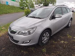 Silber Gebraucht 2012 Opel Astra Edition Kombi | 2.550 € (Guter Preis)
