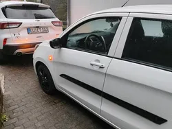 Weiß Gebraucht 2016 Suzuki Celerio Limousine | 5.800 € (Fairer Preis)