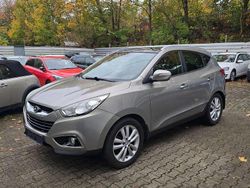 Grau Gebraucht 2012 Hyundai ix35 Style SUV | 6.790 € (Fairer Preis)