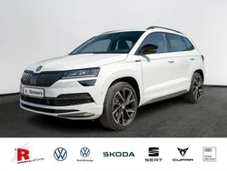 Weiß Gebraucht 2021 Skoda Karoq SportLine SUV | 31.990 € (Guter Preis)