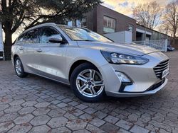 Polarsilber metallic Gebraucht 2020 Ford Focus Kombi | 12.890 € (Guter Preis)