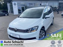 Pure white Gebraucht 2021 VW Touran Comfortline Van / Kleinbus | 26.358 € (Fairer Preis)
