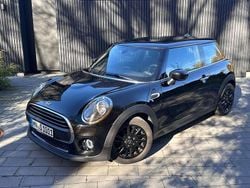 Schwarz Gebraucht 2020 Mini ONE Kleinwagen | 15.900 € (Guter Preis)