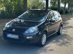 Schwarz Gebraucht 2012 Fiat Punto Kleinwagen | 3.800 € (Guter Preis)