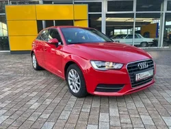 Rot Gebraucht 2013 Audi A3 Attraction Kombi | 16.950 € (Teuer)