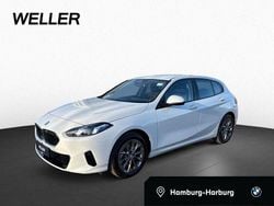 Alpinweiss iii (weiß) Gebraucht 2024 BMW 120 Performance Kleinwagen | 26.850 € (Superpreis)